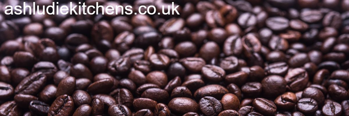 ashludiekitchens.co.uk